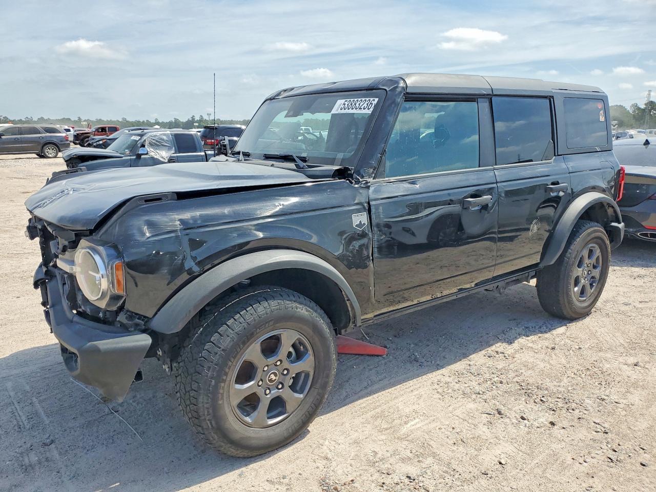 Salvage Ford Bronco Image