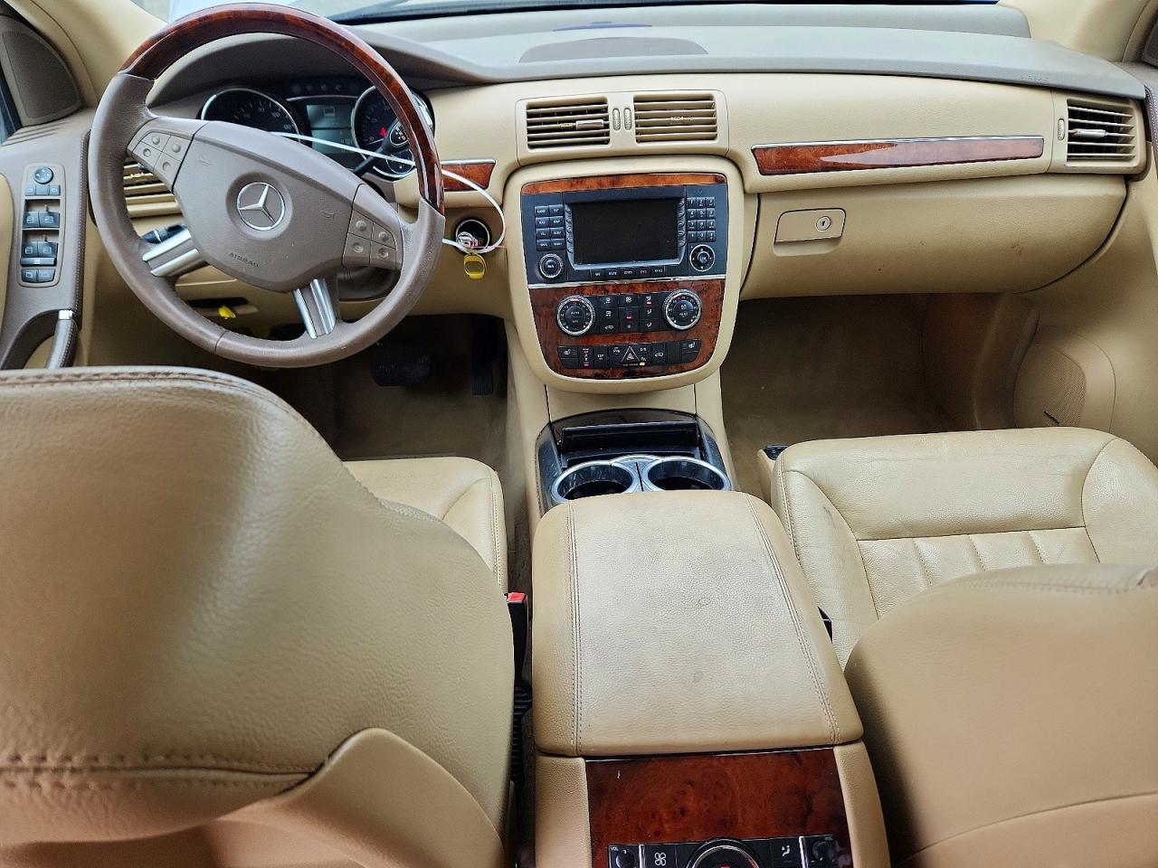Mercedes-Benz R-Class 500