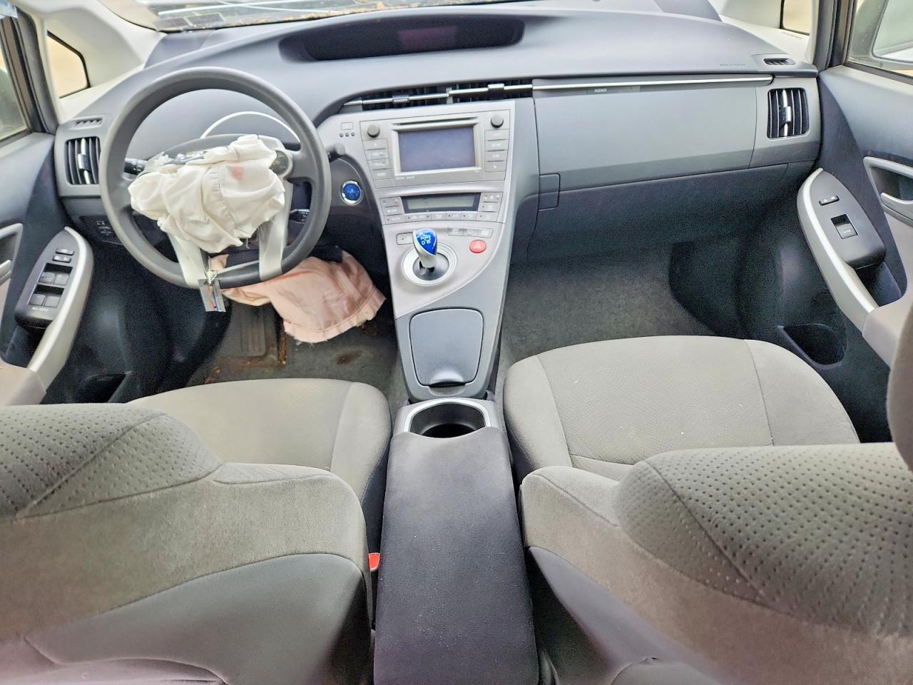 Toyota Prius Three