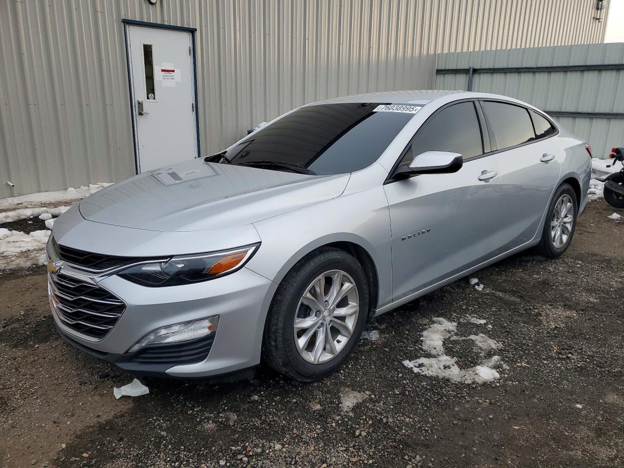 Salvage Chevrolet Malibu Image