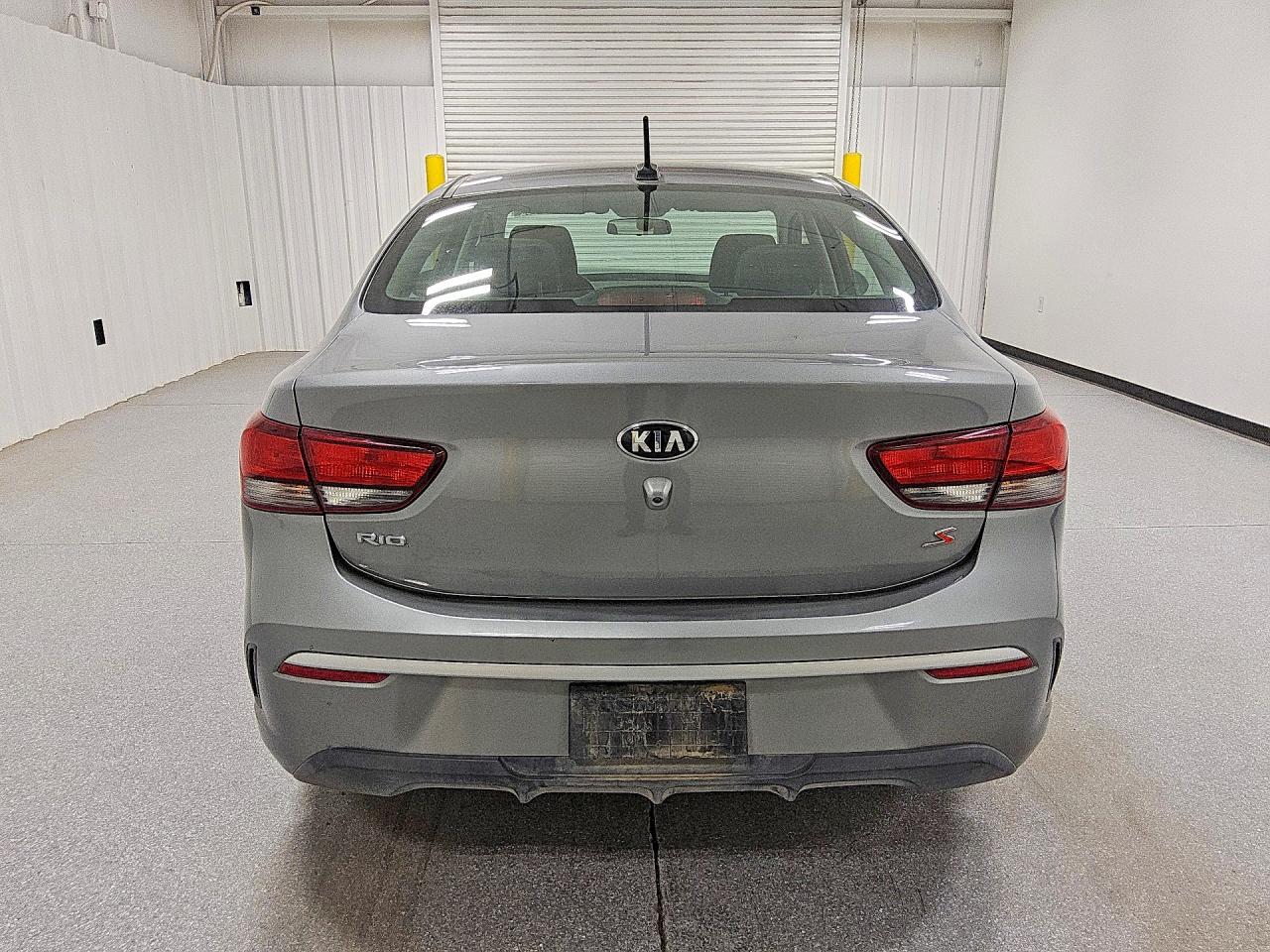 Kia Rio S