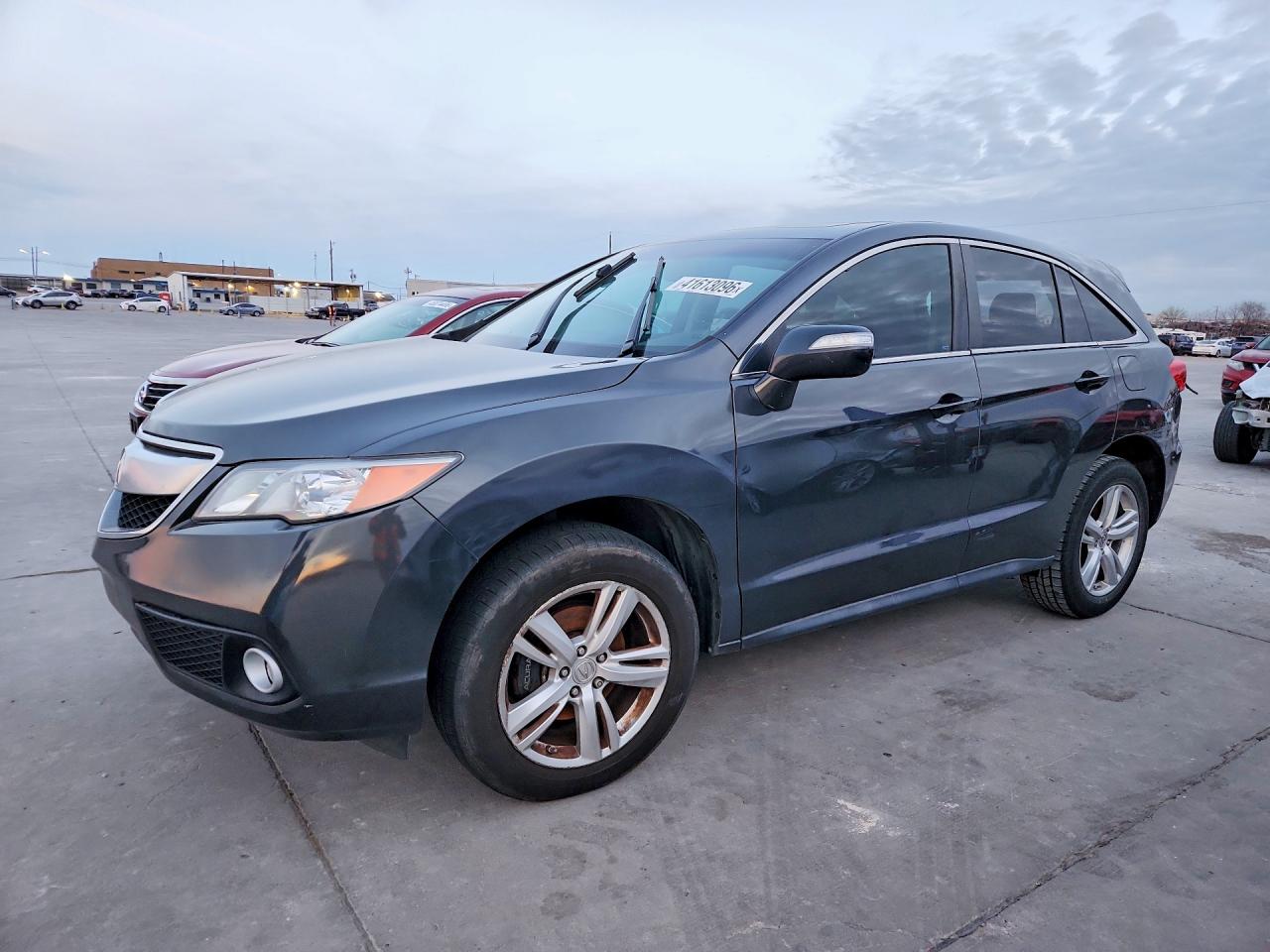 Salvage Acura RDX Image
