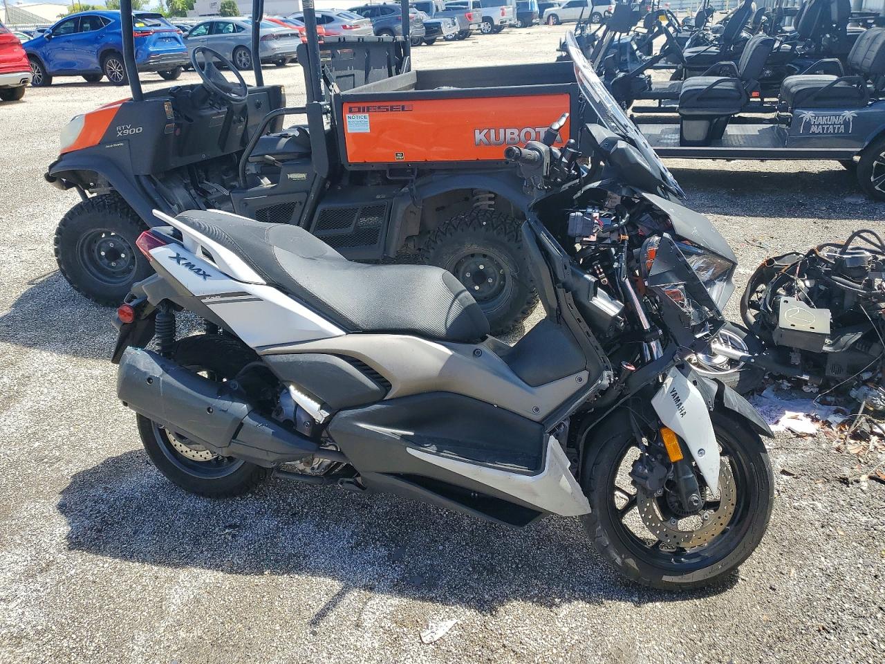 Salvage Yamaha Czd300 Image