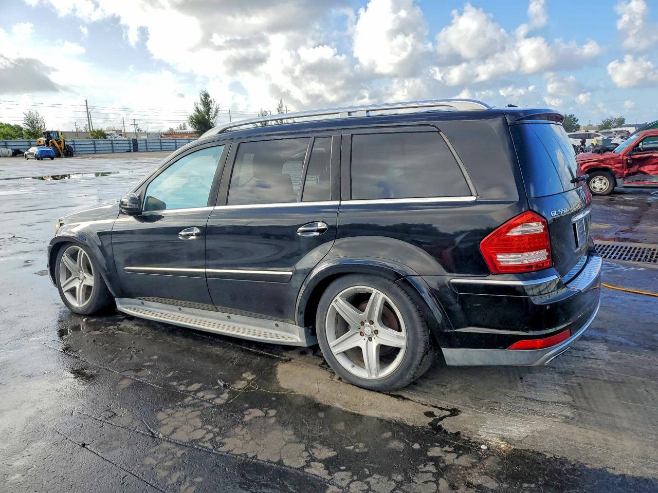 Mercedes-Benz G-Class 550 4matic