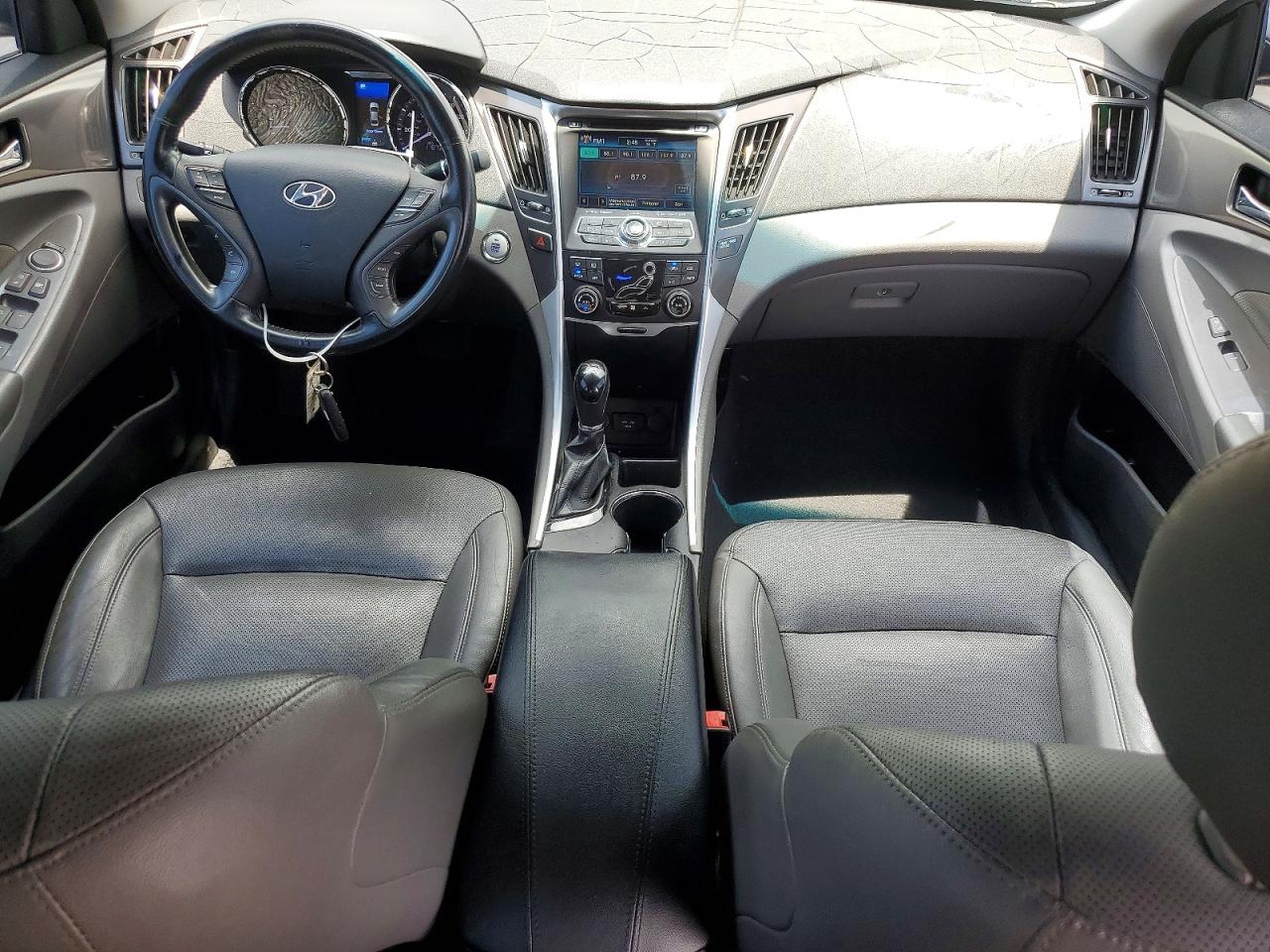 Hyundai SONATA Hybrid