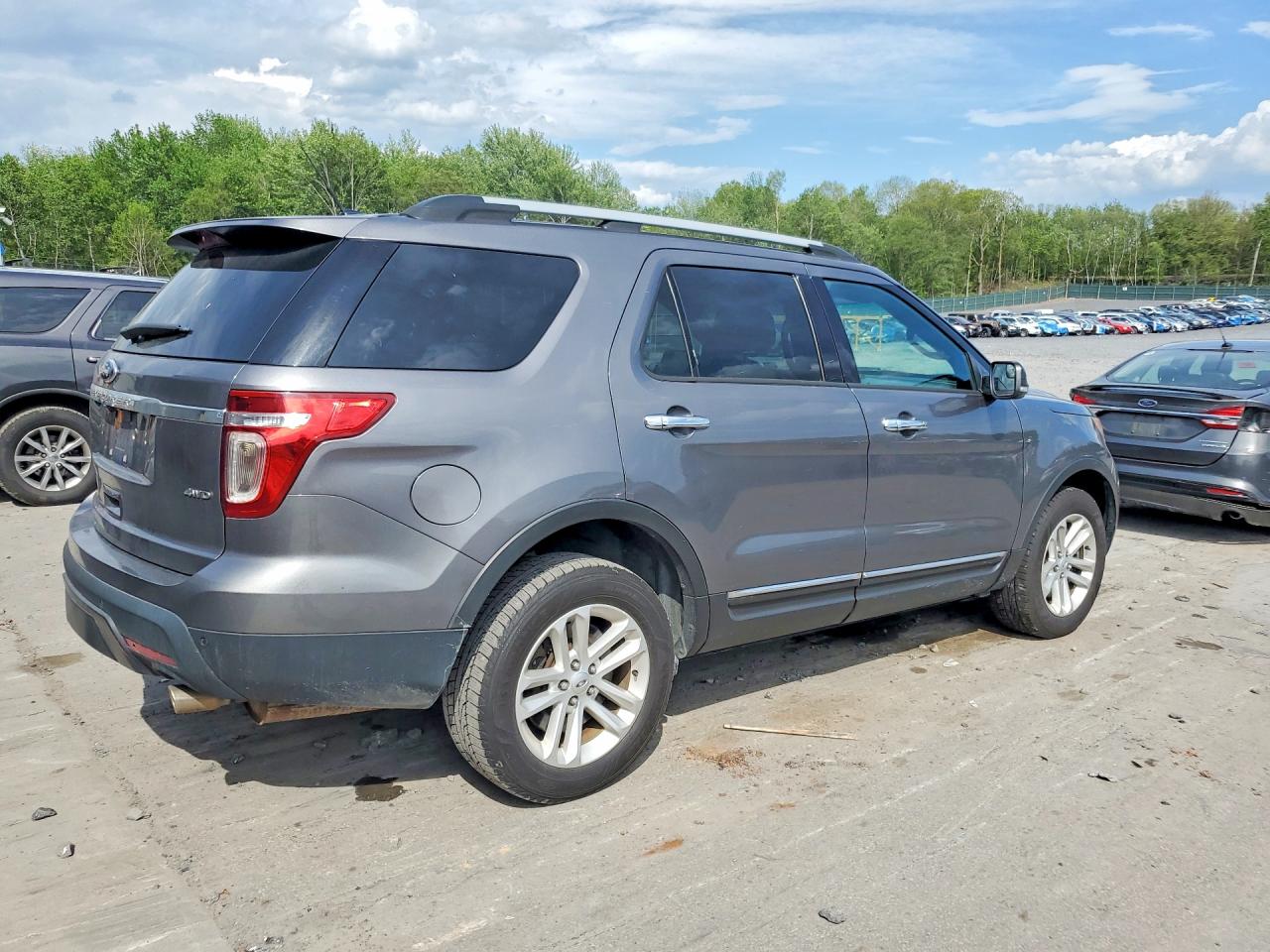Ford Explorer Xlt