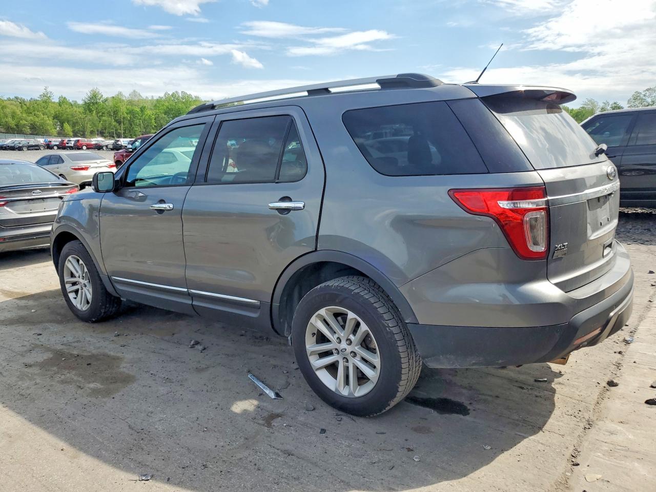 Ford Explorer Xlt