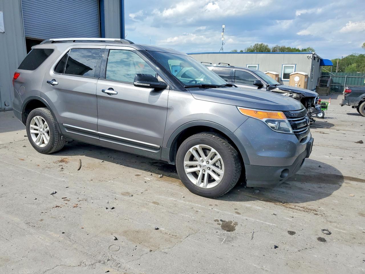 Ford Explorer Xlt
