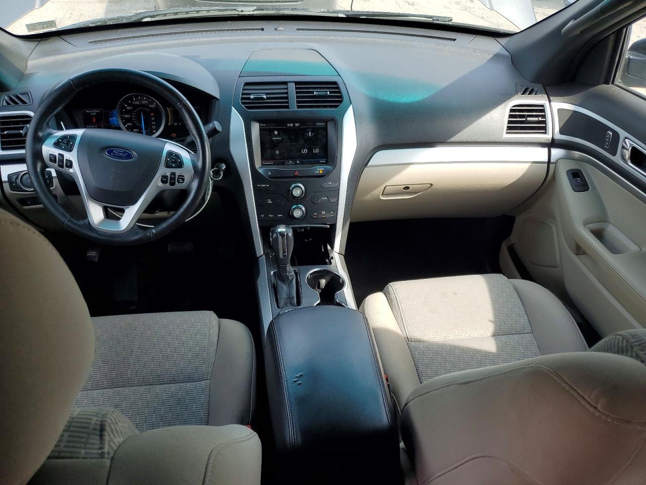 Ford Explorer Xlt