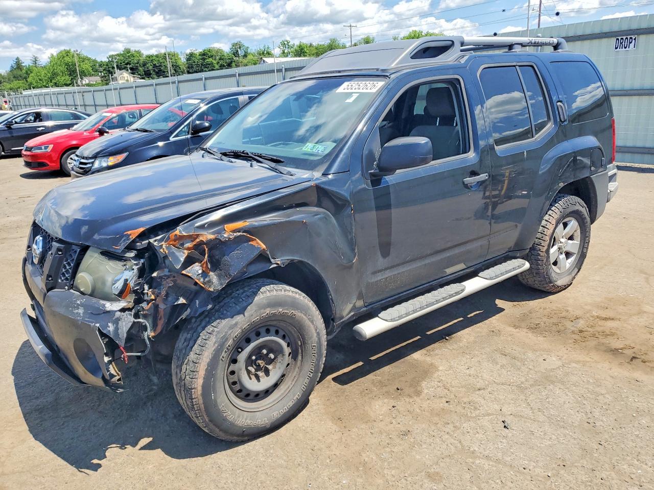 Salvage Nissan Xterra Image