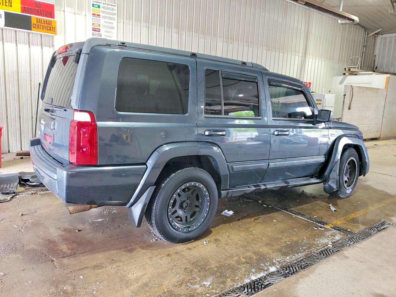 Jeep Commander