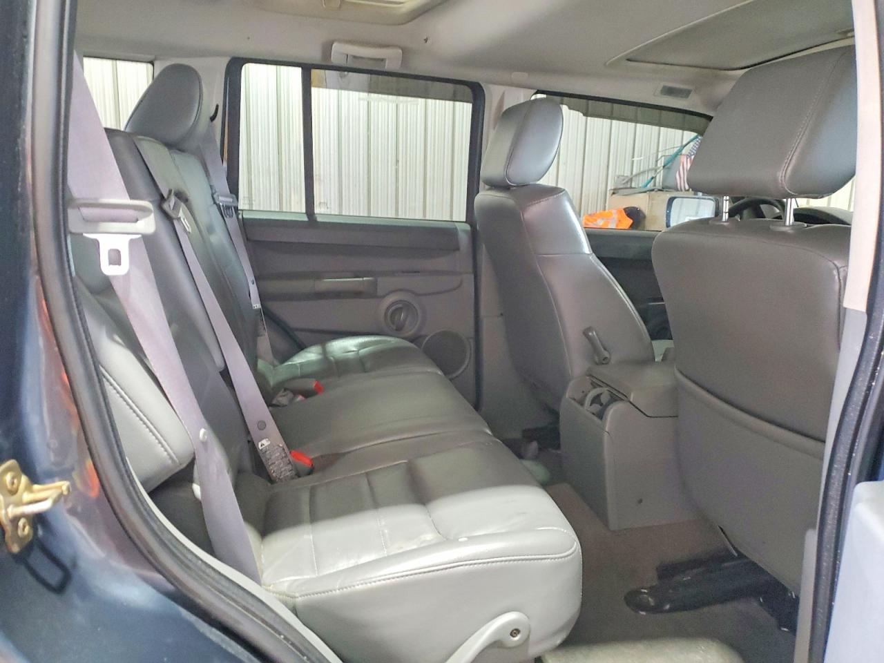 Jeep Commander