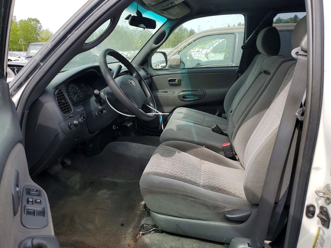 Toyota Tundra Access Cab Sr5