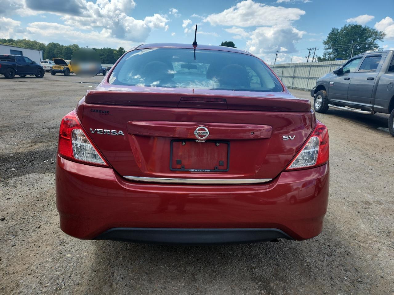 Nissan Versa S