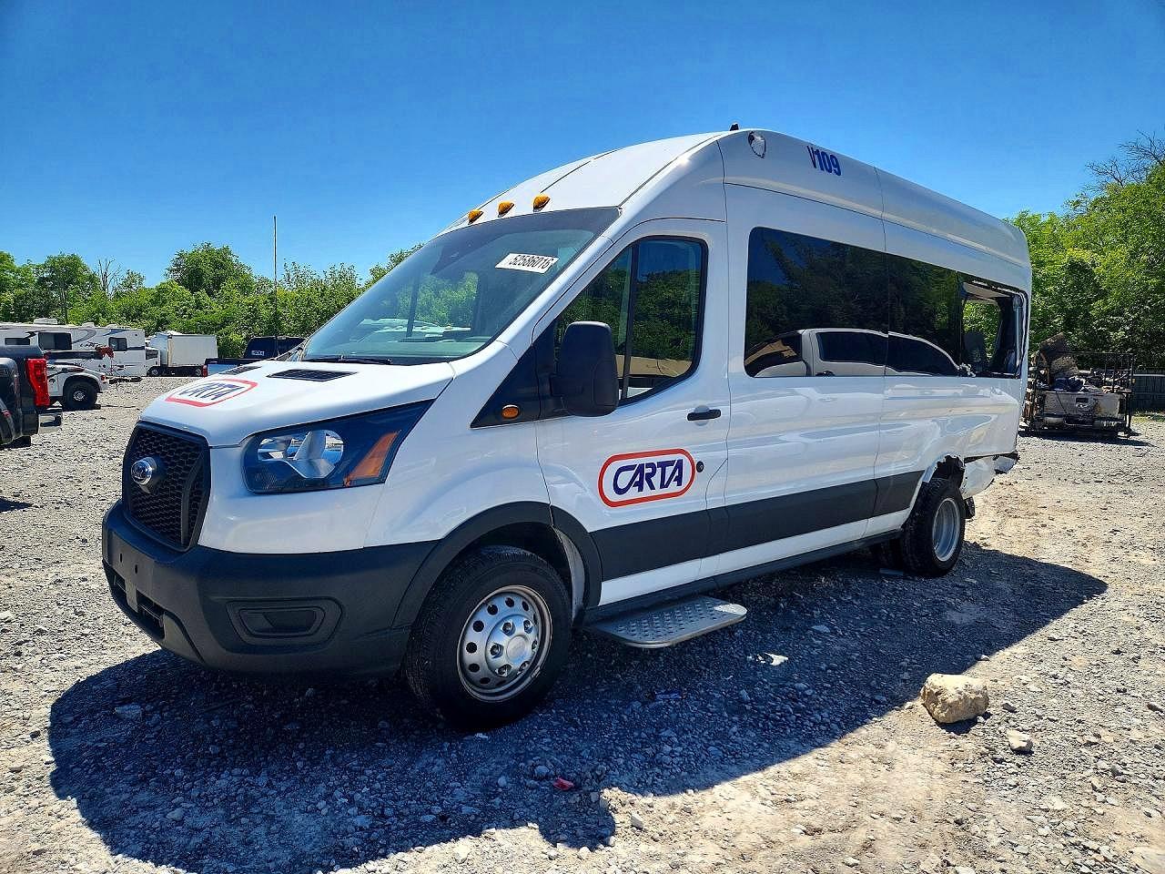 Salvage Ford Transit Image