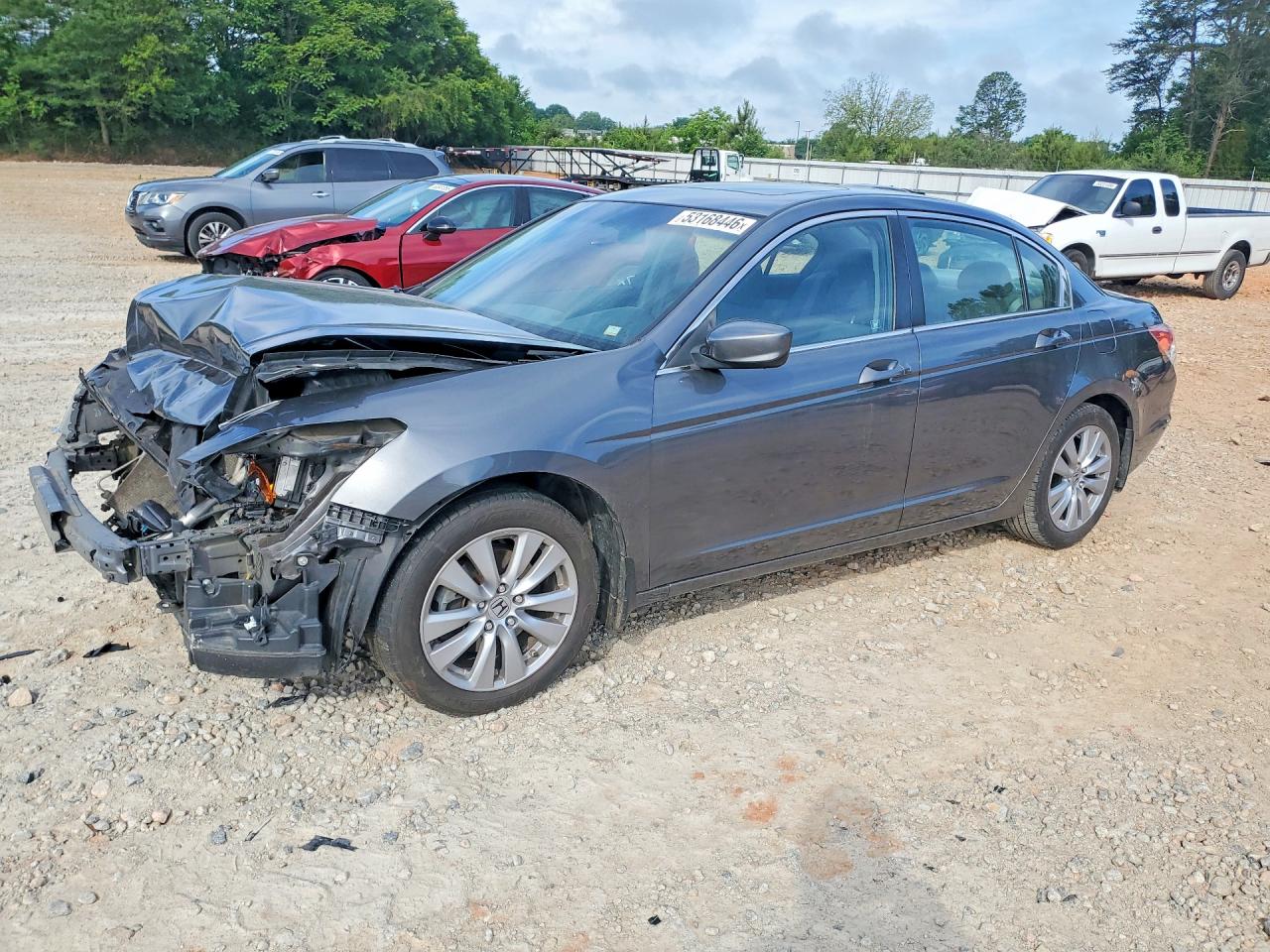 Salvage Honda Accord Image