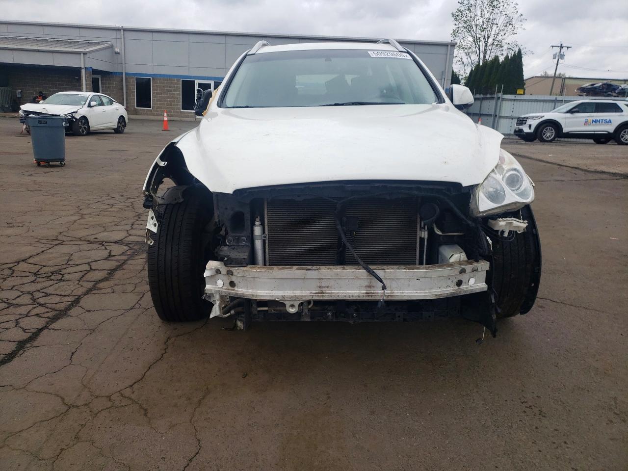 INFINITI Qx Base