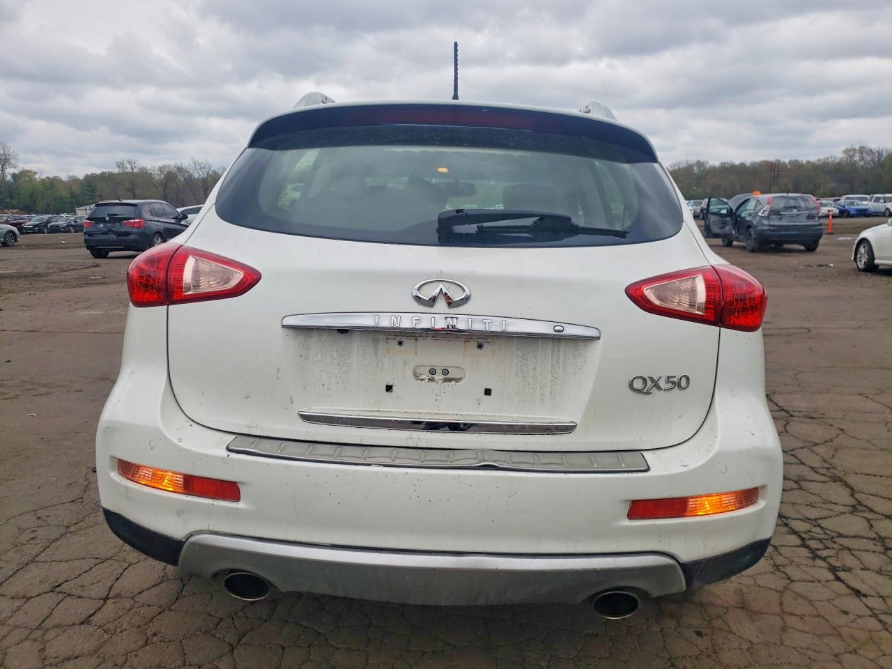 INFINITI Qx Base