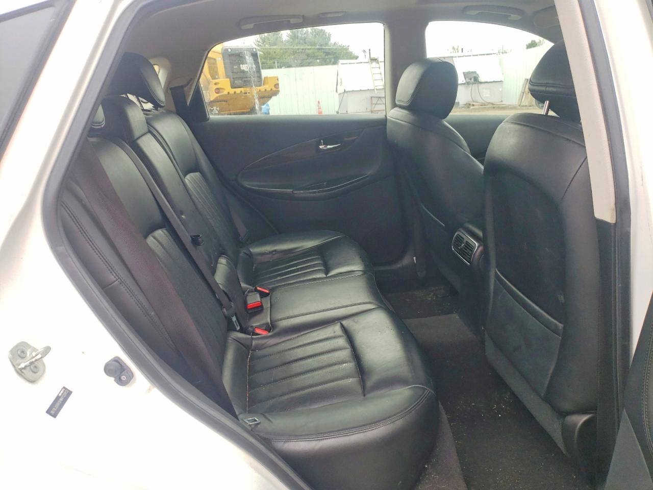 INFINITI Qx Base
