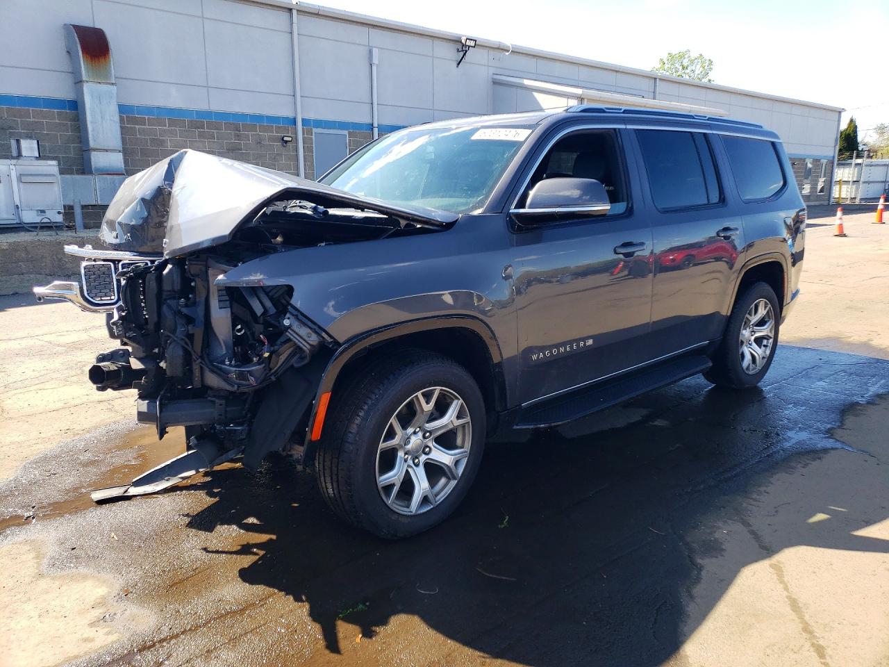 Salvage Jeep Wagoneer Image