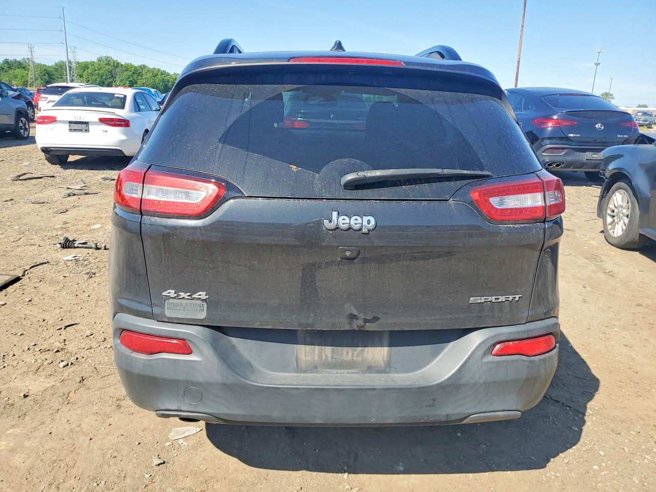 Jeep Cherokee Sport