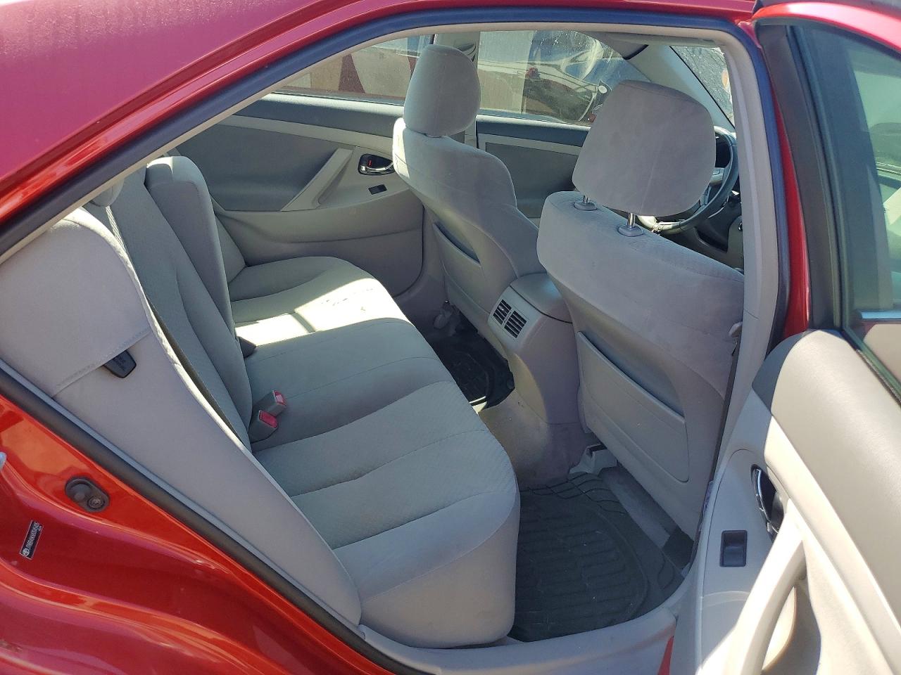 Toyota Camry Hybrid