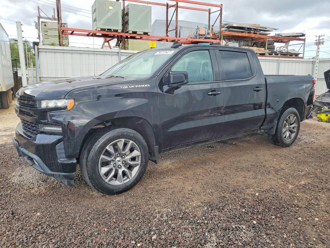 Salvage Chevrolet Silverado Image
