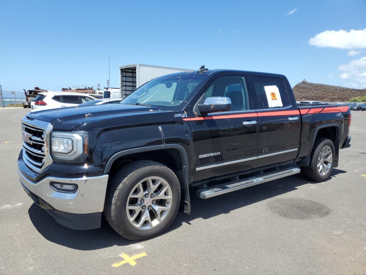 Salvage GMC Sierra Image