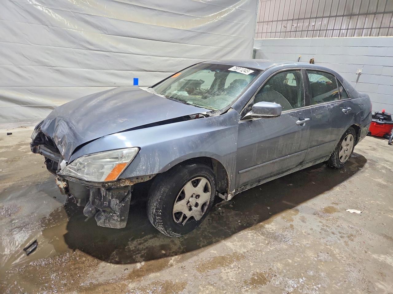 Salvage Honda Accord Image