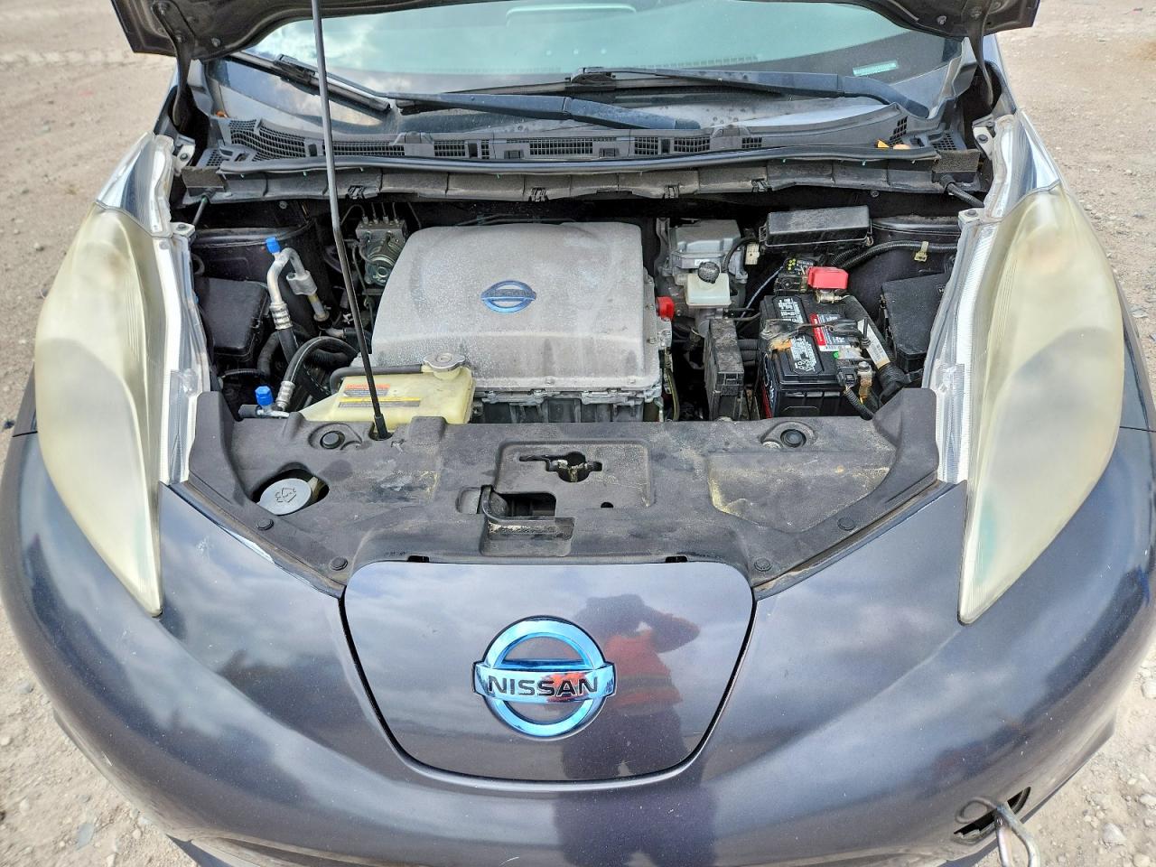 Nissan LEAF S