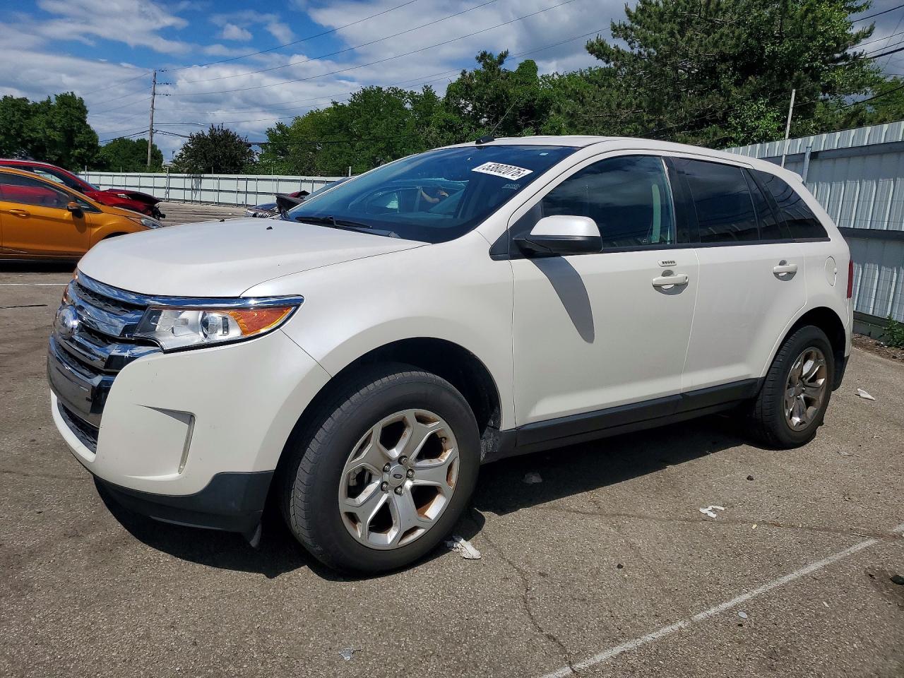 Salvage Ford Edge Image