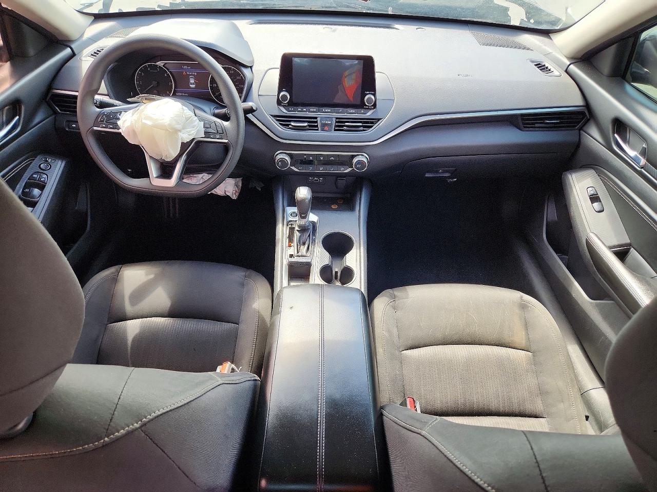 Nissan Altima S