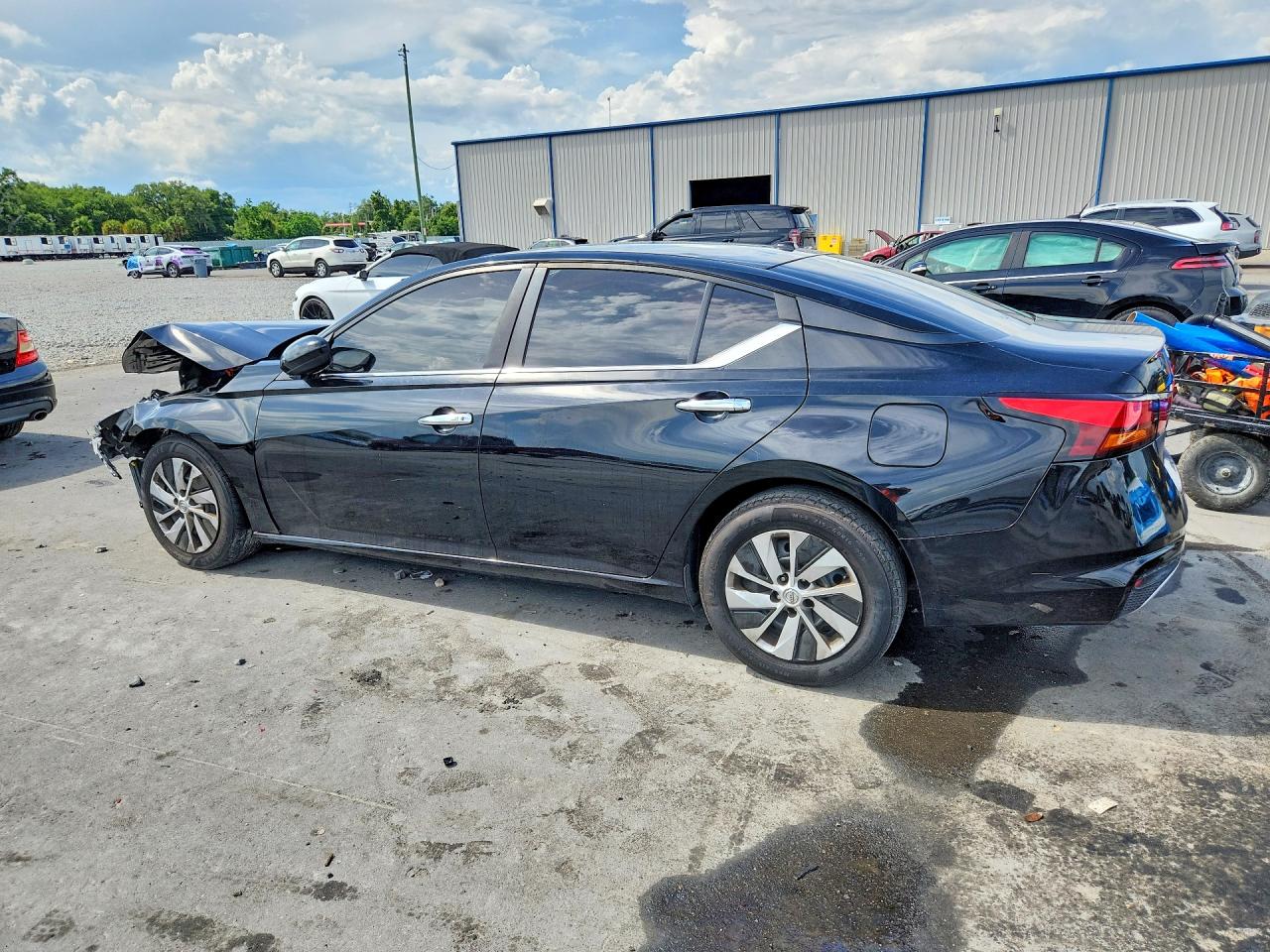 Nissan Altima S