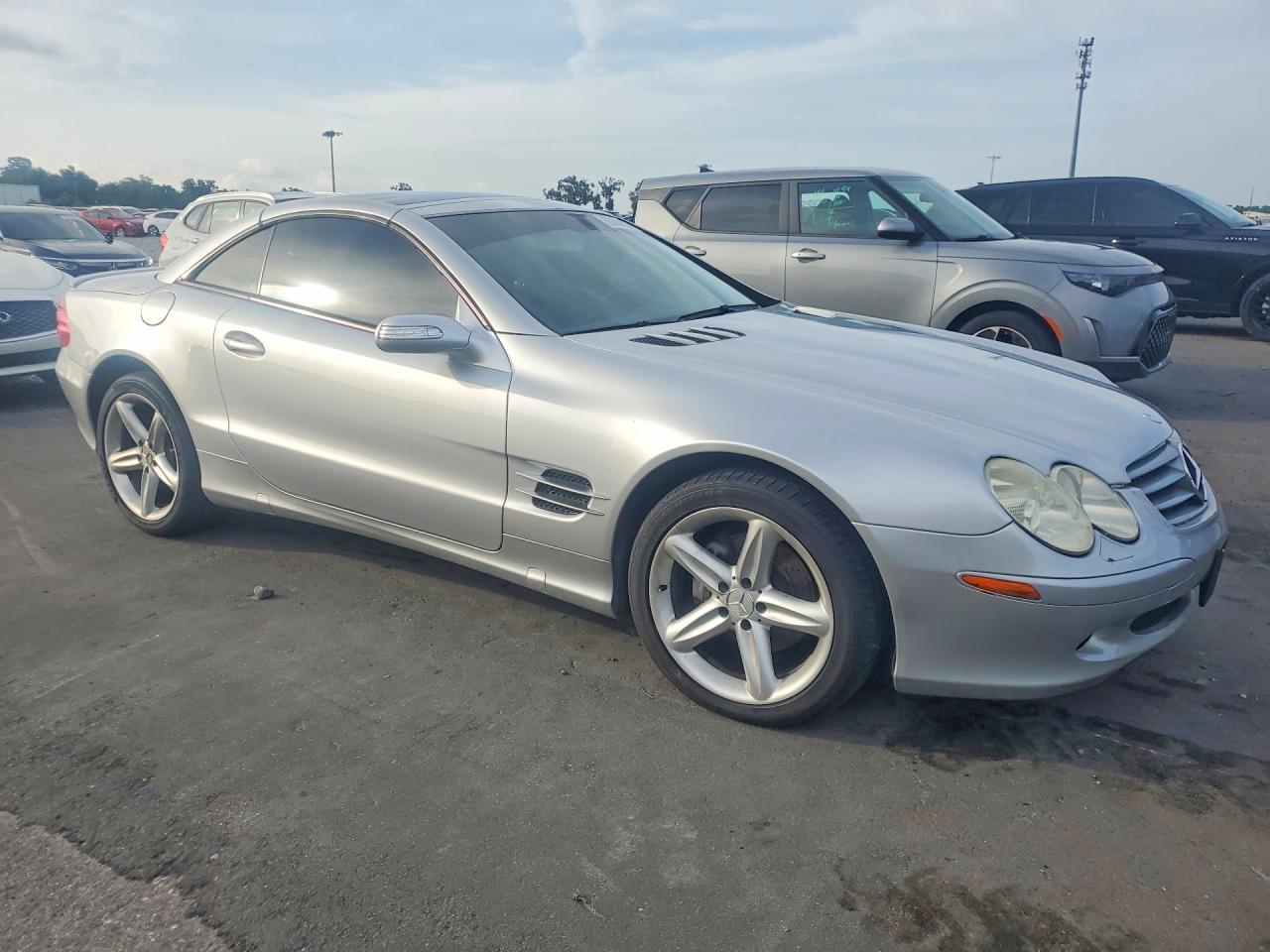Mercedes-Benz S-Class 500