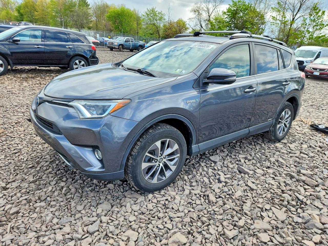Salvage Toyota RAV4 Image