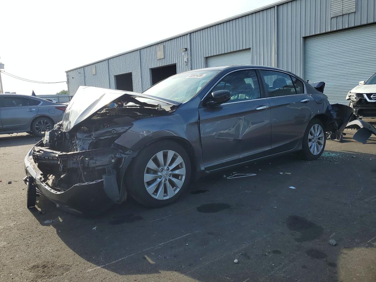 Salvage Honda Accord Image
