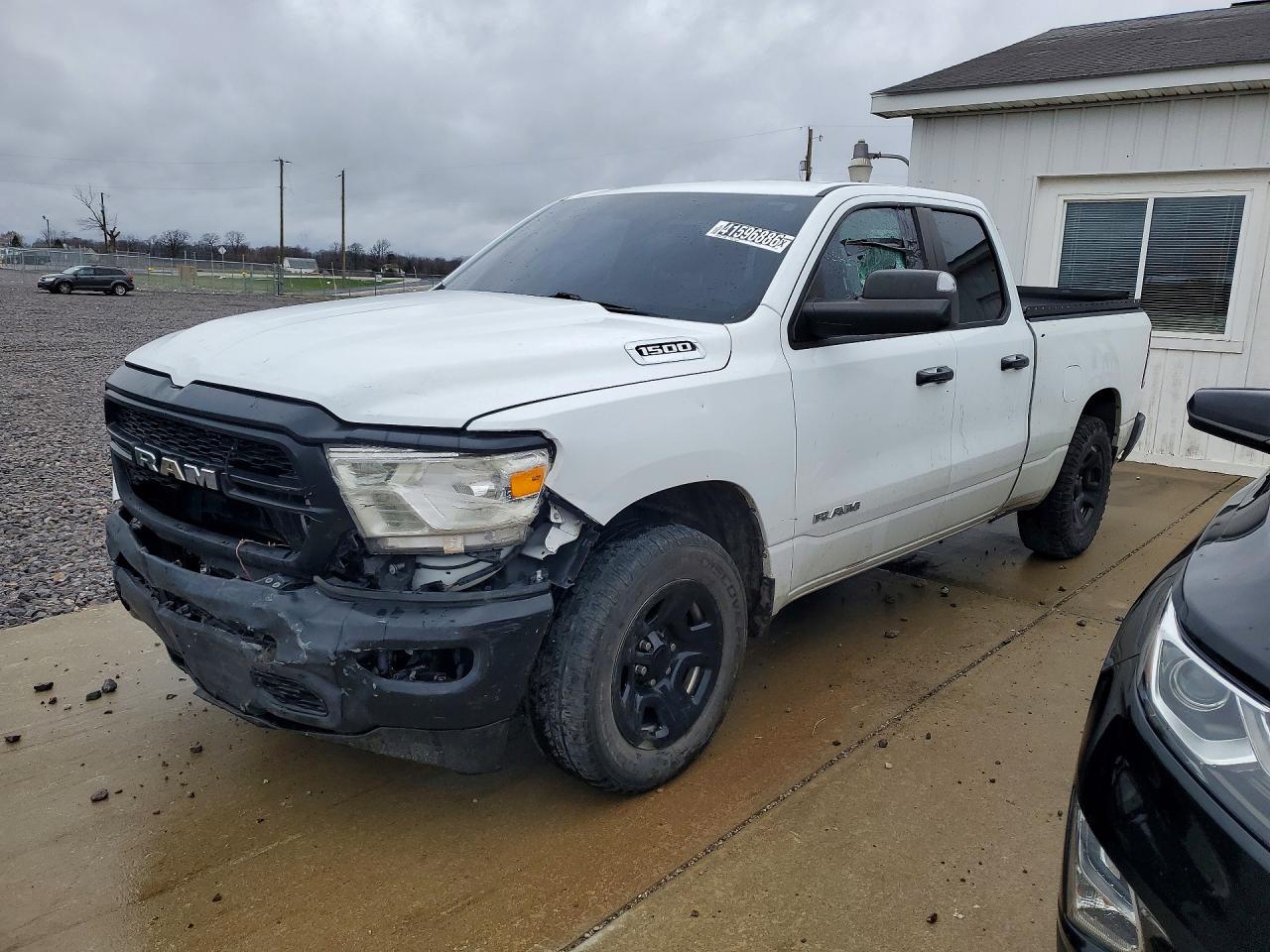 Salvage Ram 1500 Image