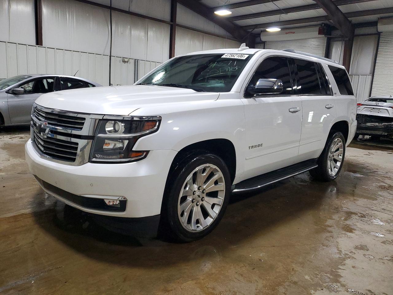 Salvage Chevrolet Tahoe Image
