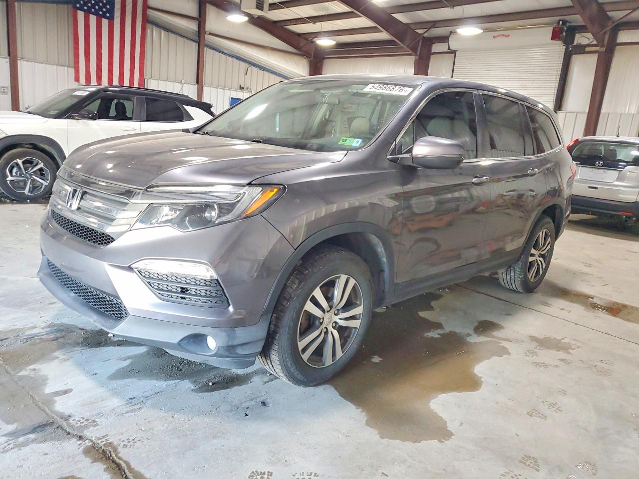 Salvage Honda Pilot Image