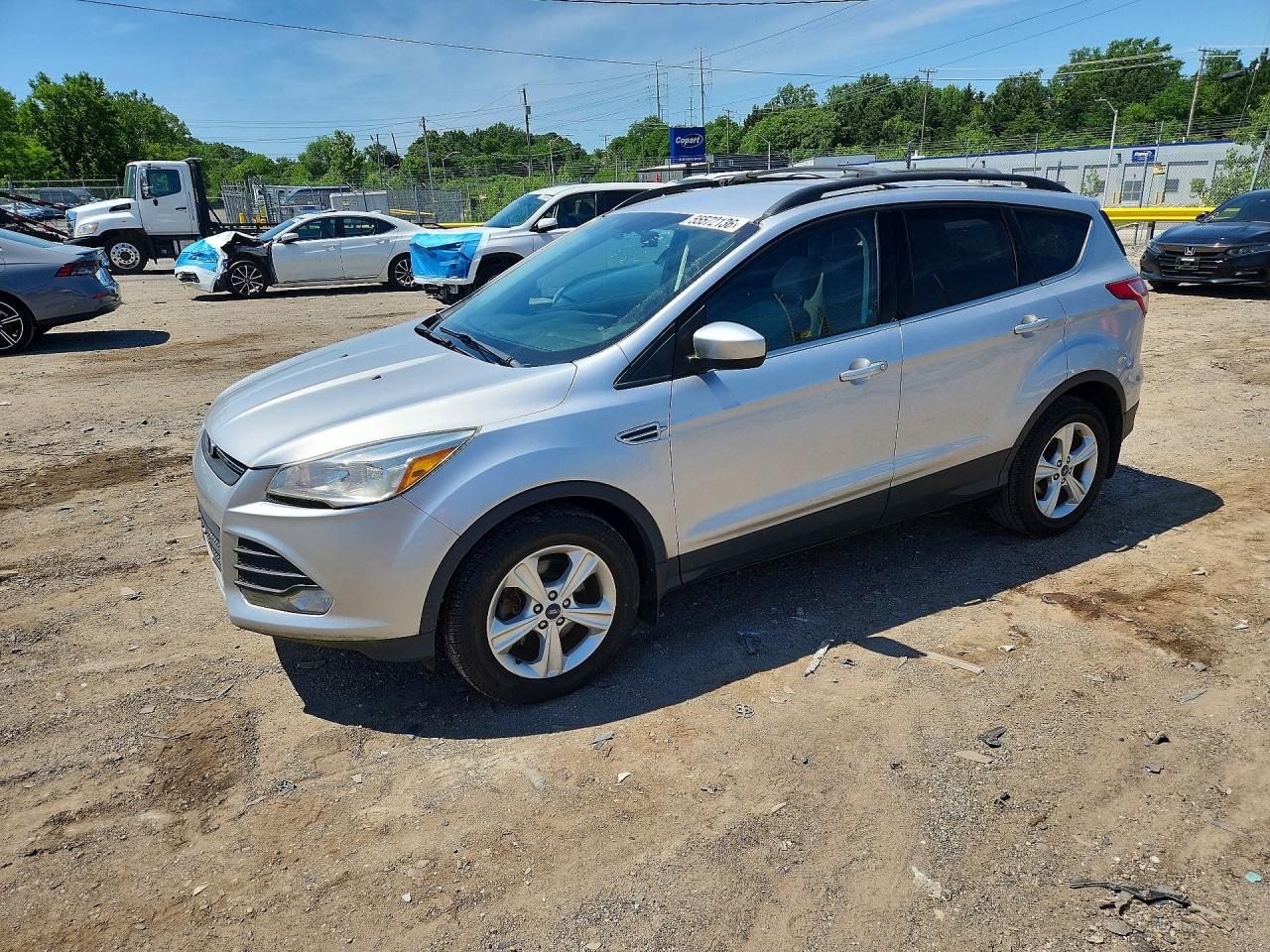 Salvage Ford Escape Image