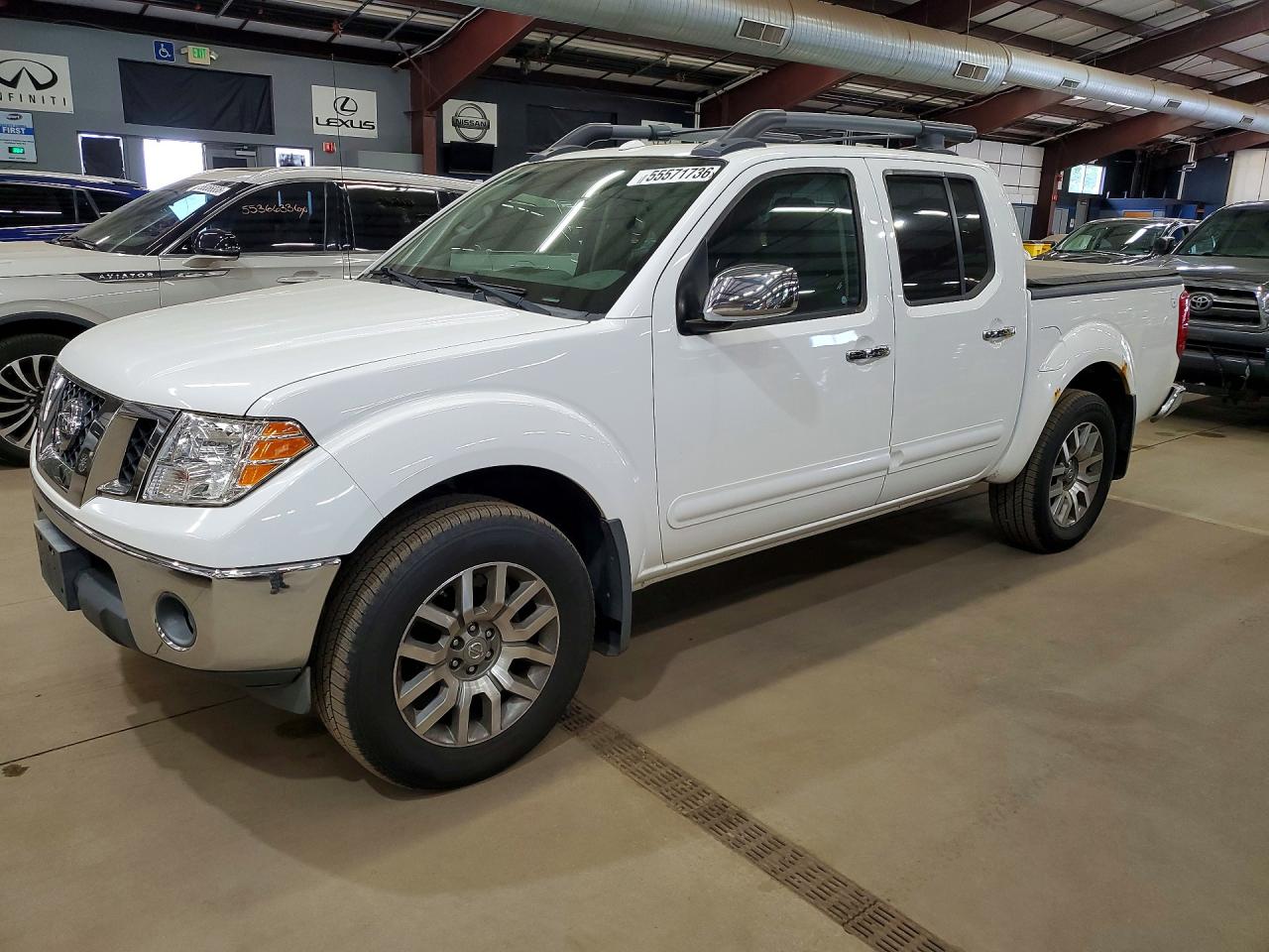Salvage Nissan Frontier Image