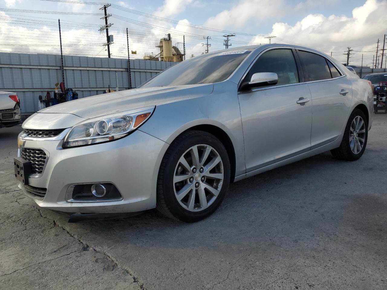 Salvage Chevrolet Malibu Image