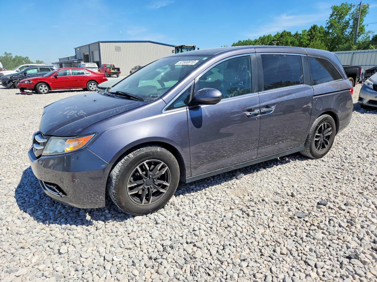 Salvage Honda Odyssey Image