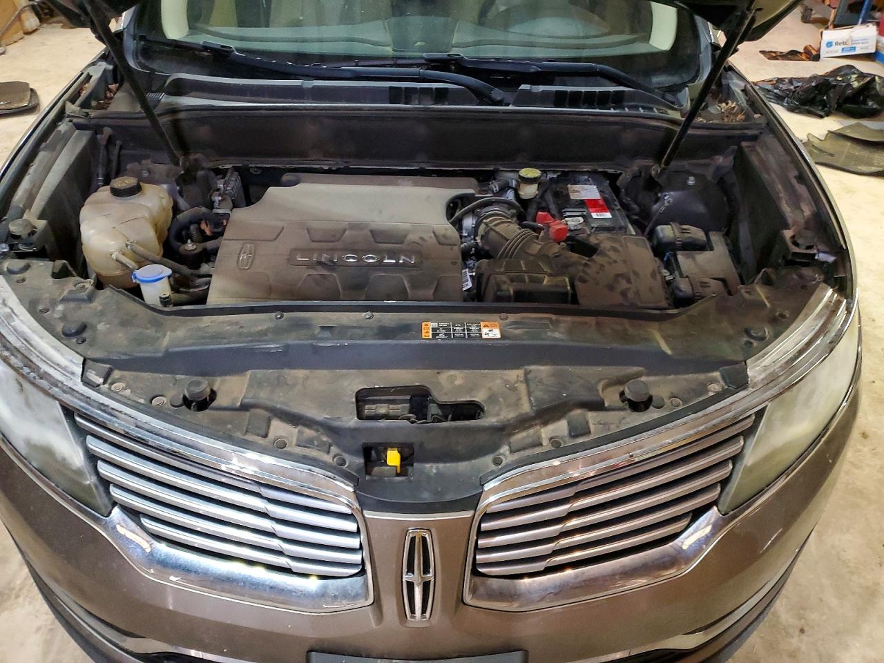 Lincoln MKX Select