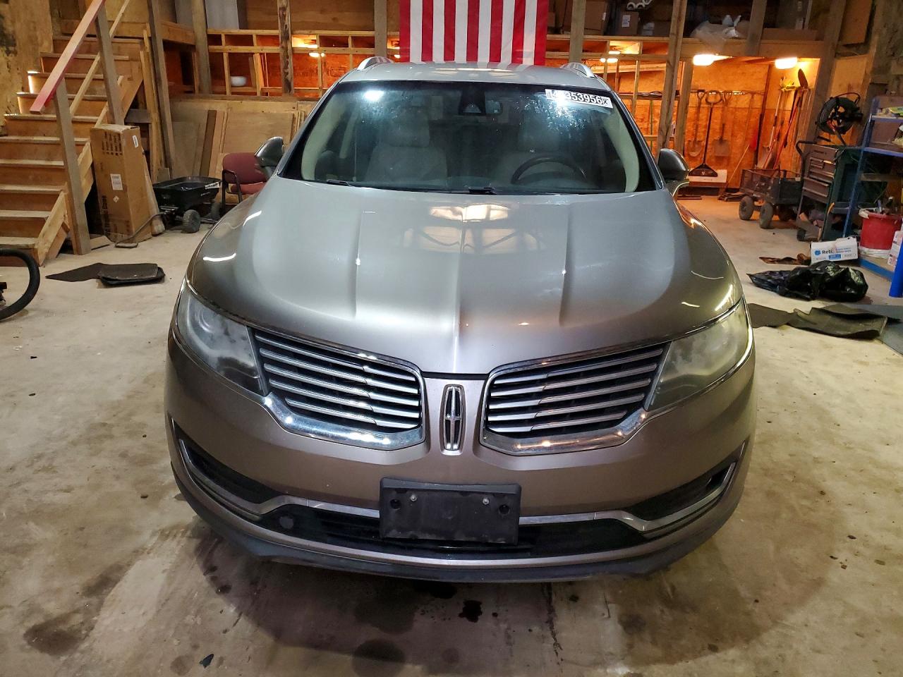 Lincoln MKX Select