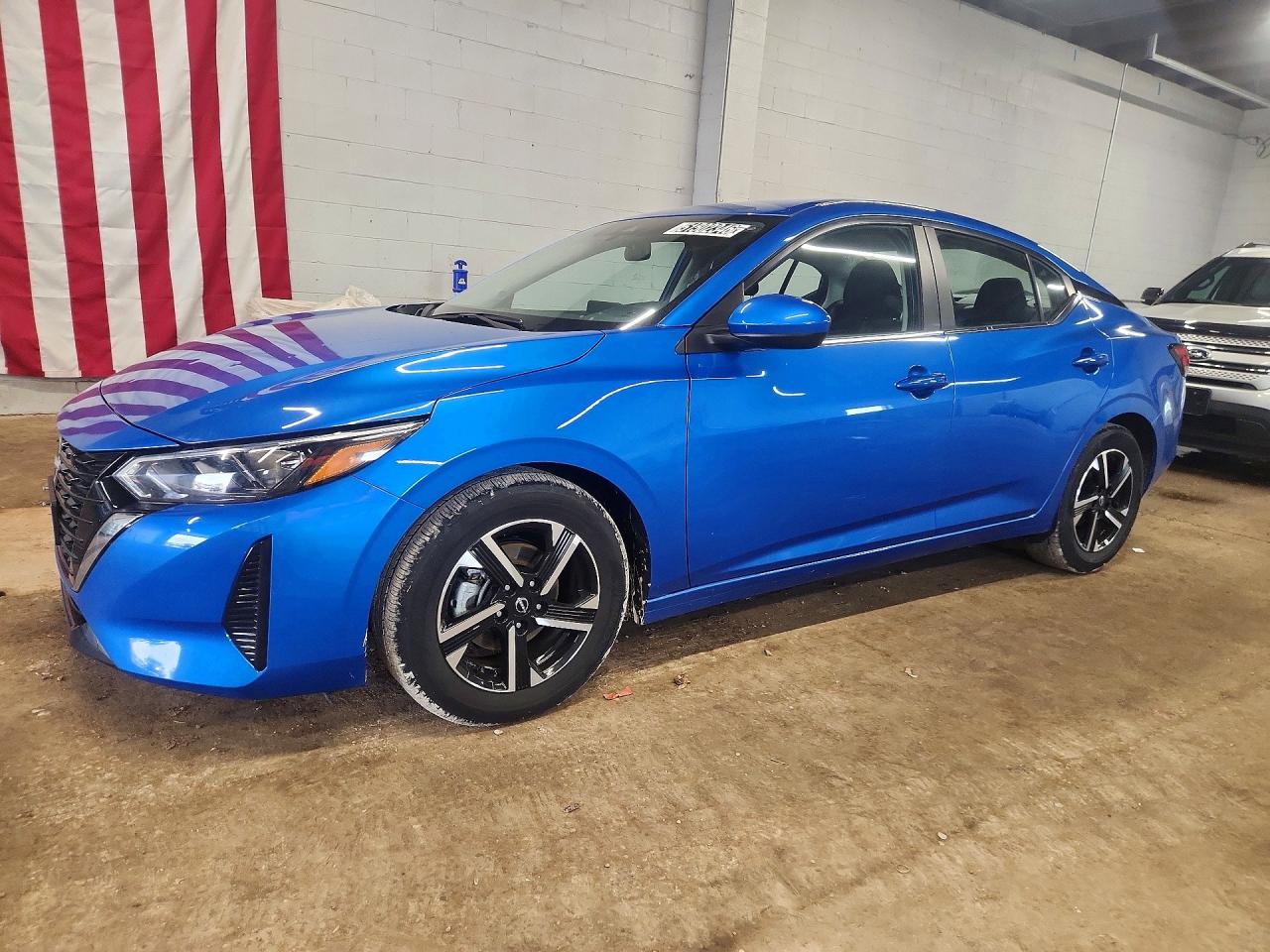 Salvage Nissan Sentra Image