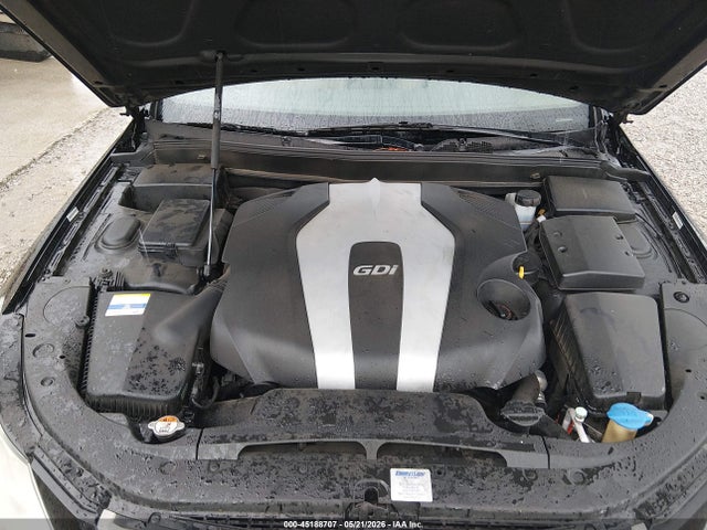Hyundai Genesis 3.8
