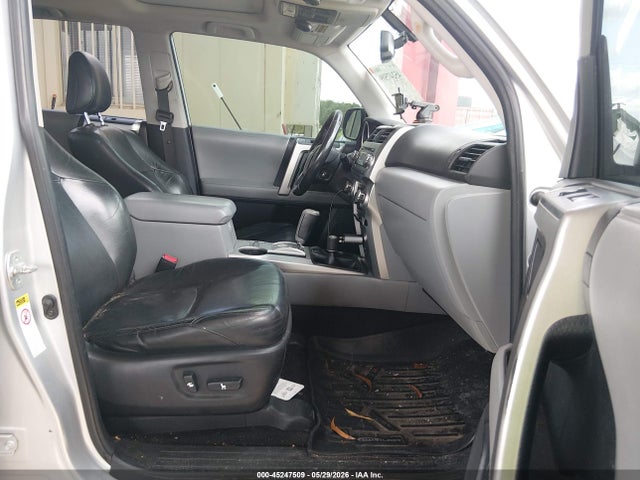 Toyota 4Runner Sr5 V6