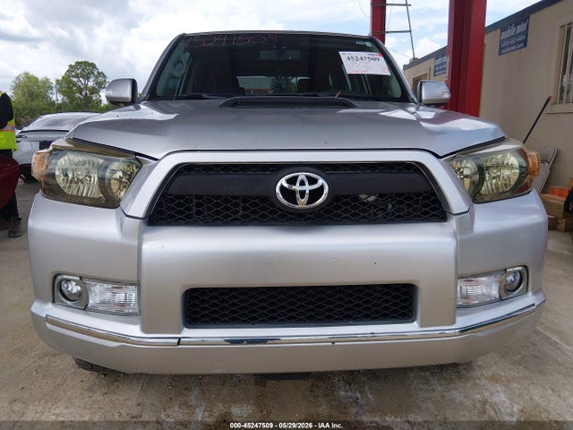 Toyota 4Runner Sr5 V6