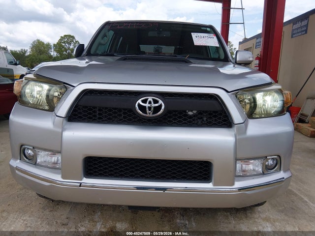 Toyota 4Runner Sr5 V6